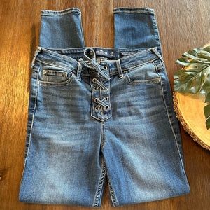 Hollister  high rise crop super skinny size 25 jeans